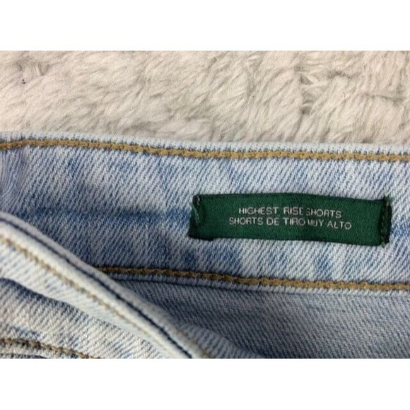 Wild Fable Size 2 26 Womens Shorts Shortie Cuffed Hem Light Wash Mid Ri… - Picture 3 of 4
